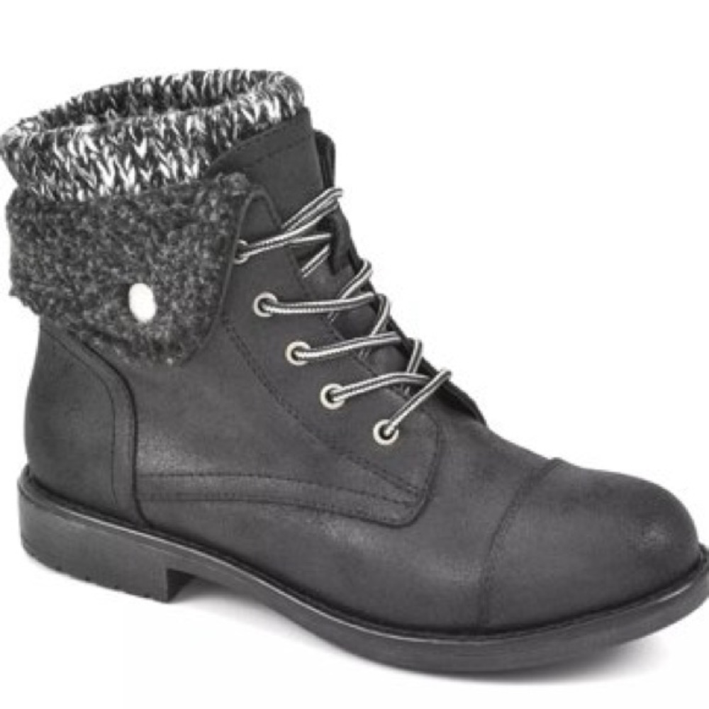 Cliffs By White Mountain Women’s Black Cozy Knit Lace Up Duena Hiker Bootie Sz 8